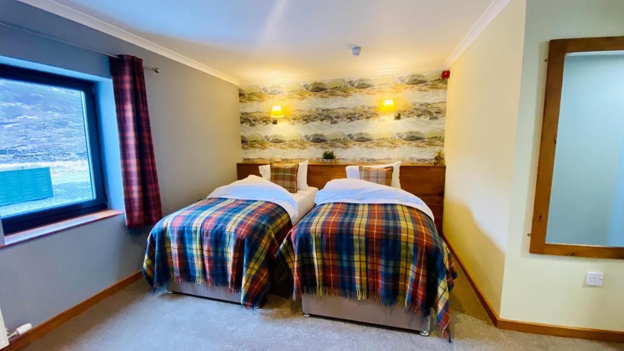 Aultguish Inn Гарв Екстер'єр фото