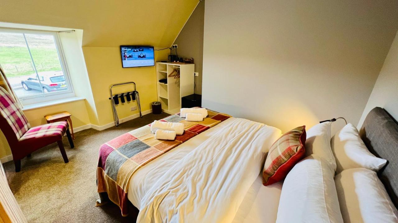 Aultguish Inn Гарв Екстер'єр фото